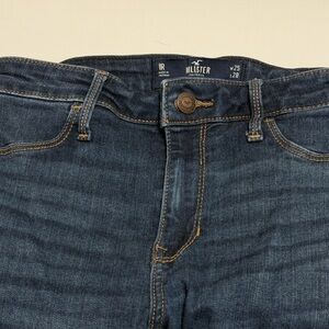 Hollister Women’s Dark Wash Skinny Blue Jean Leggings 1R